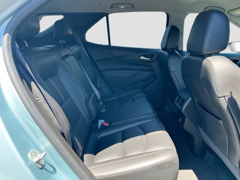 Used 2022 Chevrolet Equinox Premier FWD image 24