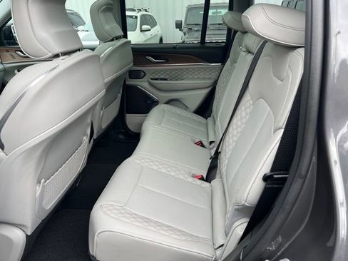 Used 2022 Jeep Grand Cherokee Summit w/ Advanced Protech Group IV image 13