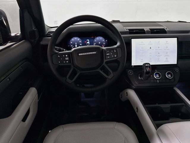 New 2026 Land Rover Defender 110 X-Dynamic SE AWD/4WD image 25