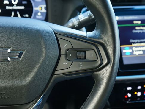 Used 2022 Chevrolet Bolt LT w/ Infotainment Package image 24