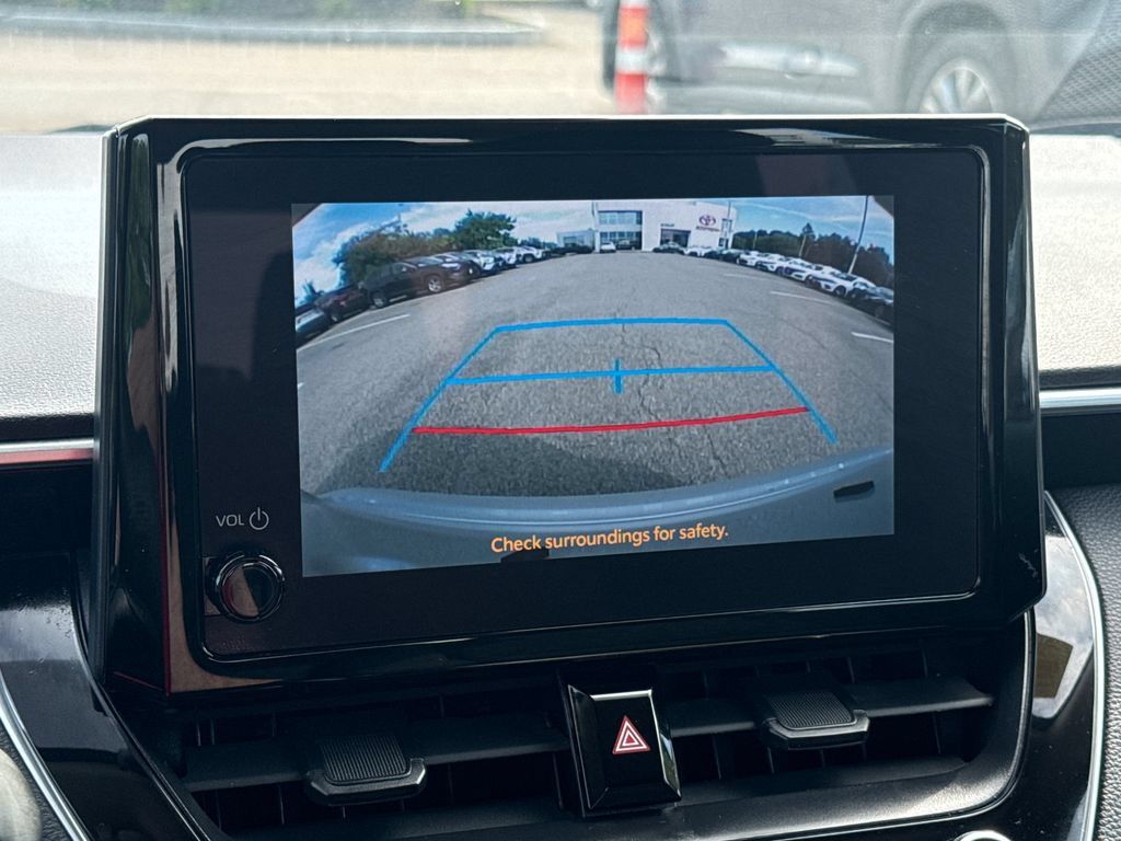 Used 2024 Toyota Corolla LE FWD image 23