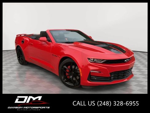 Used 2023 Chevrolet Camaro SS RWD image 1