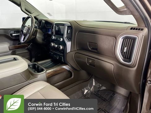 Used 2019 GMC Sierra 1500 SLT w/ SLT Premium Plus Package image 28