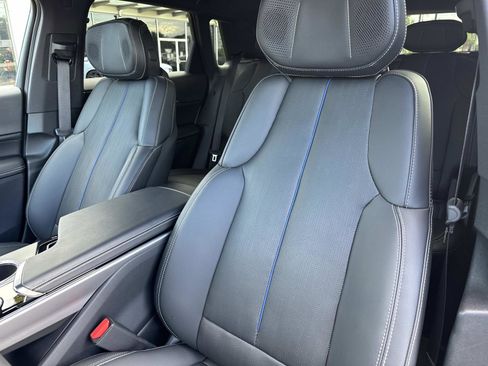 New 2025 Cadillac Lyriq Luxury image 22