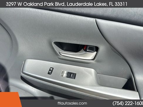 Used 2014 Toyota Prius V Five FWD image 35