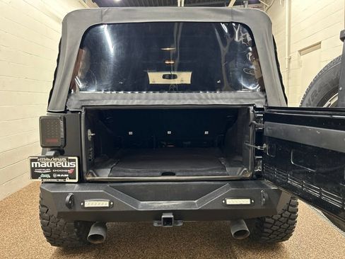 Used 2015 Jeep Wrangler Unlimited Sport w/ Quick Order Package 24S AWD/4WD image 7