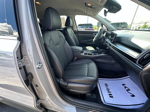 New 2026 Kia Sorento S AWD/4WD image 21