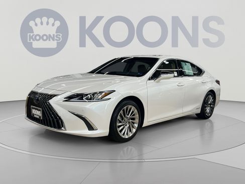 Used 2022 Lexus ES 300h w/ Accessory Package FWD image 1