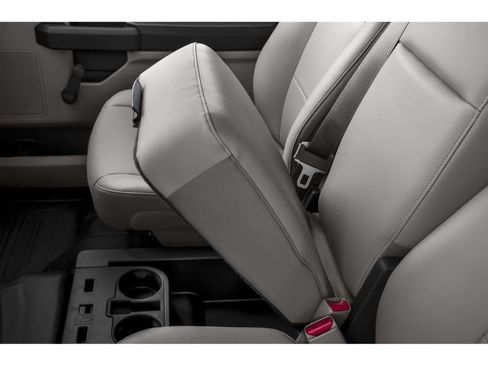 Used 2015 Ford F150 XL w/ Equipment Group 101A Mid RWD image 17