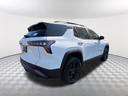 Used 2025 Chevrolet Equinox LT w/ Safety and Technology Package image 5