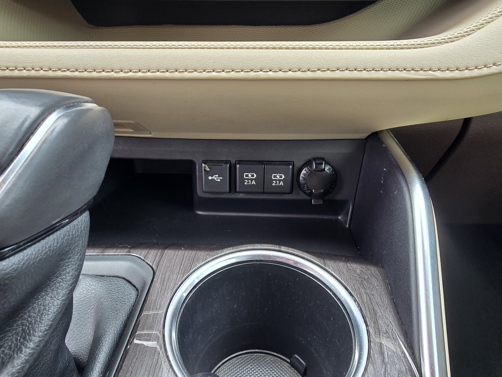 Used 2021 Toyota Highlander Platinum AWD/4WD image 21