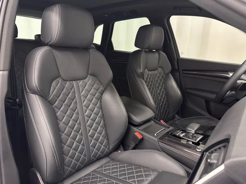 Used 2023 Audi SQ5 Prestige AWD/4WD image 19