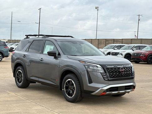 New 2026 Nissan Pathfinder Rock Creek image 5