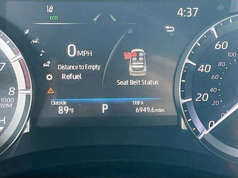 Used 2022 Toyota Highlander XSE FWD image 15