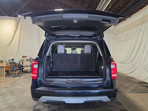 Used 2021 Ford Expedition Max XLT AWD/4WD image 20