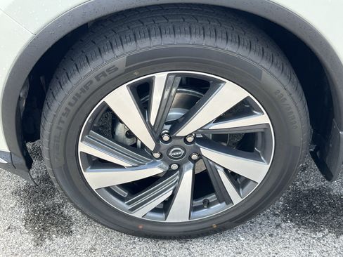 Used 2023 Nissan Murano SL w/ SL Moonroof Package AWD/4WD image 14