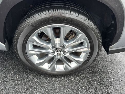 Used 2021 Toyota Highlander Limited image 33