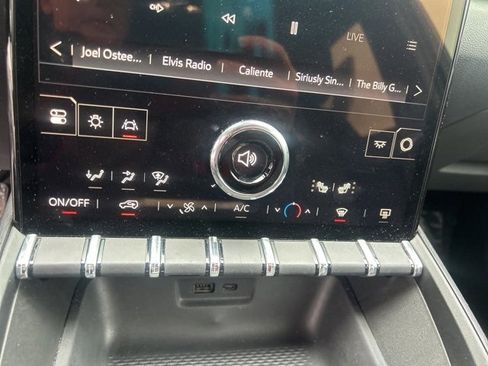 Used 2025 GMC Terrain Elevation image 24