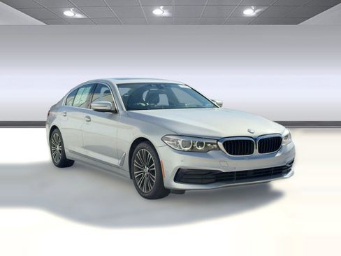 Used 2019 BMW 530i image 6