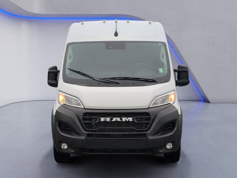 Used 2025 RAM ProMaster 3500 w/ Convenience Group FWD image 8