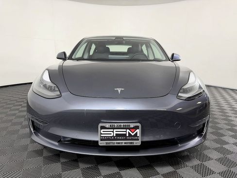 Used 2021 Tesla Model 3 Standard Range Plus RWD image 4
