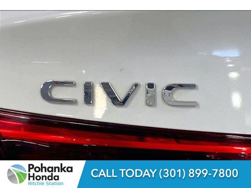 Used 2022 Honda Civic Sport image 7