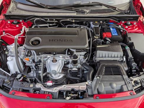 Used 2025 Honda Civic Sport image 30