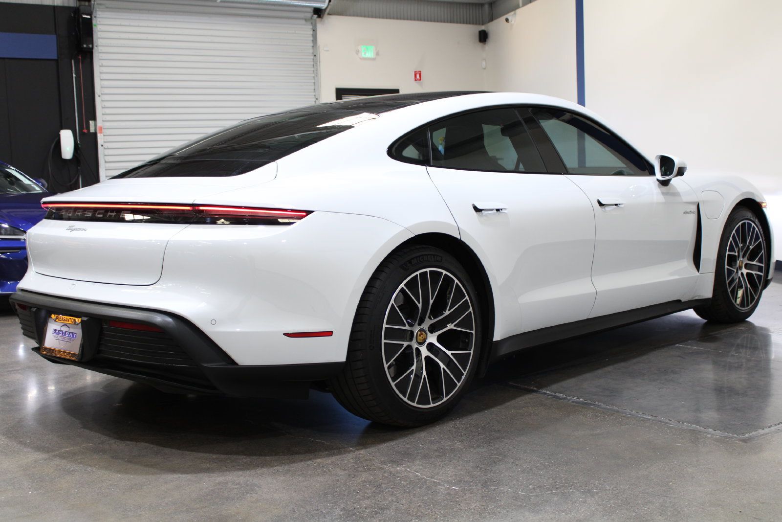 Used 2023 Porsche Taycan RWD image 13