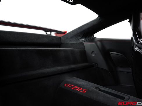Used 2018 Porsche 911 GT2 RS image 49