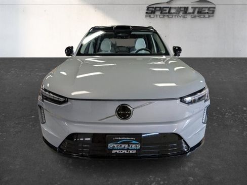 Used 2025 Volvo EX90 Ultra AWD/4WD image 6