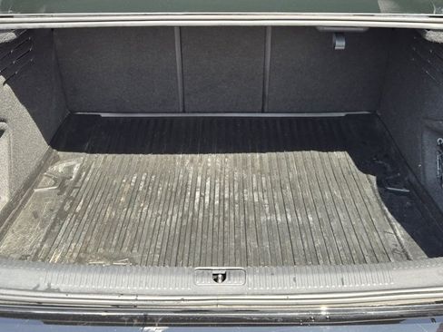 Used 2021 Audi A4 2.0T Premium w/ Convenience Package image 19