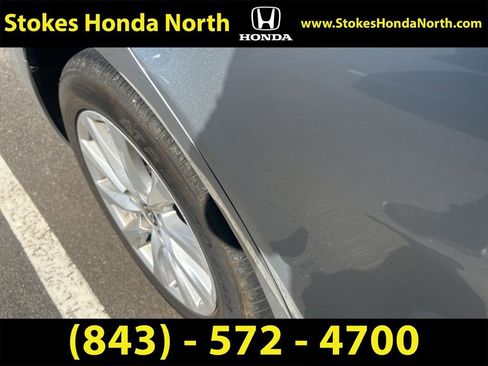 Used 2020 Toyota Camry LE image 8