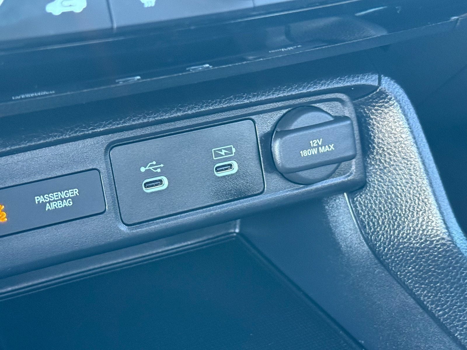 Used 2025 Honda Civic Sport image 25