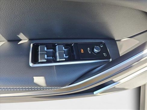 New 2026 Jaguar F-PACE R-Dynamic S image 25