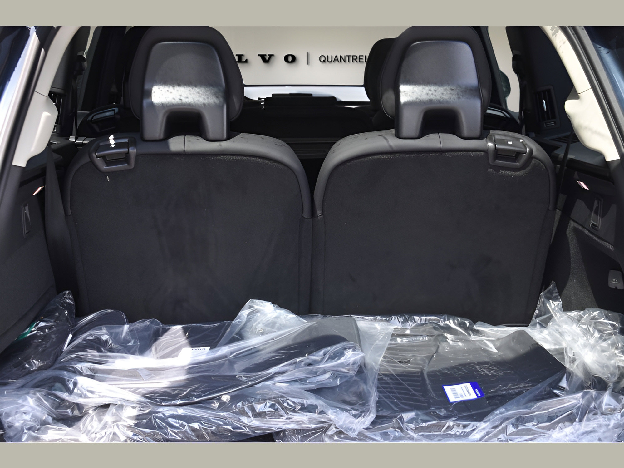 Used 2025 Volvo XC90 B5 Core w/ Protection Package Premier AWD/4WD image 24