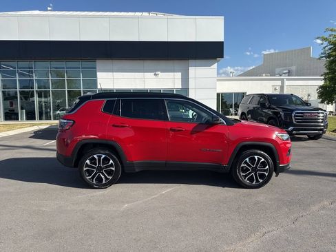 Used 2024 Jeep Compass Limited AWD/4WD image 8