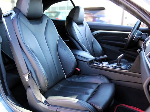 Used 2018 BMW 430i Convertible image 27