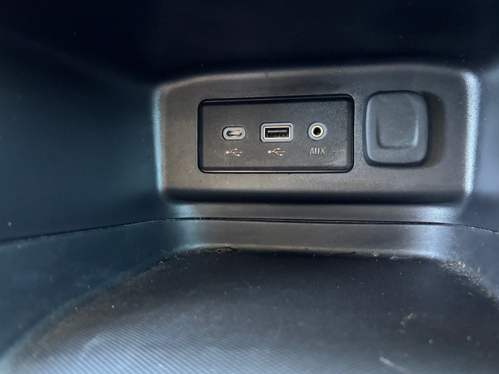 Used 2024 Chevrolet Equinox LS w/ Driver Confidence II Package FWD image 15