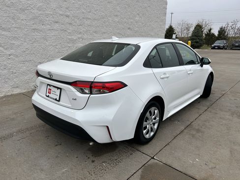 Certified 2024 Toyota Corolla LE image 6