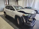 Used 2024 Jeep Compass Latitude image 2