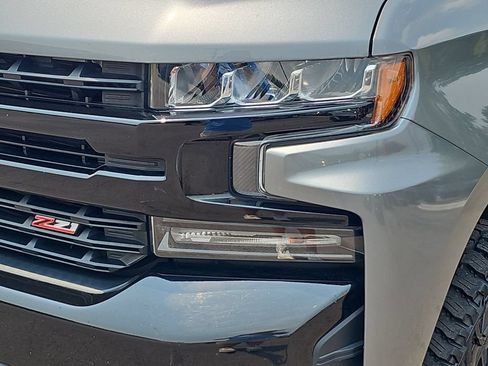 Used 2020 Chevrolet Silverado 1500 LT Trail Boss AWD/4WD image 32