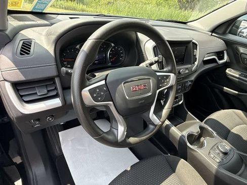 Certified 2023 GMC Terrain SLE w/ Driver Convenience Package AWD/4WD image 10
