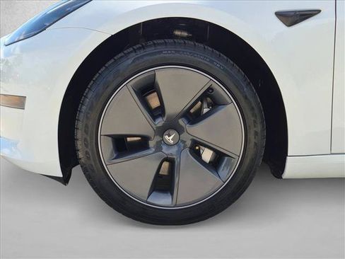 Used 2023 Tesla Model 3 Standard Range RWD image 22