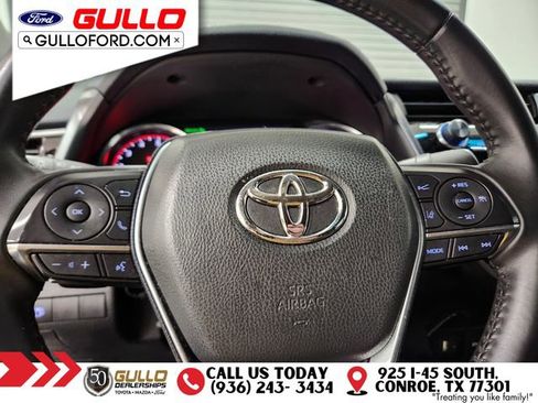 Used 2018 Toyota Camry XSE image 24