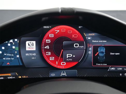 Used 2024 Ferrari Roma Spider image 9