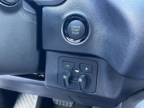 New 2026 Toyota Tundra SR5 AWD/4WD image 26