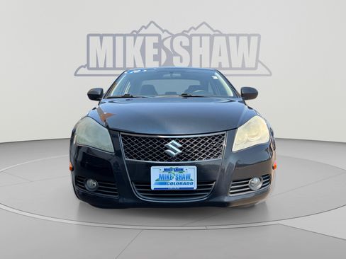 Used 2010 Suzuki Kizashi GTS FWD image 8