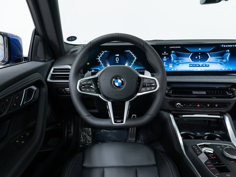 Used 2025 BMW 230i xDrive Coupe w/ M Sport Package image 17