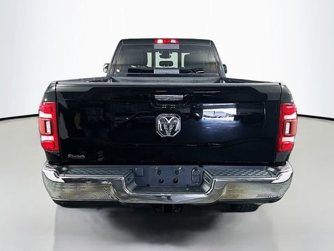 Used 2022 RAM 2500 Laramie w/ Chrome Appearance Group AWD/4WD image 6