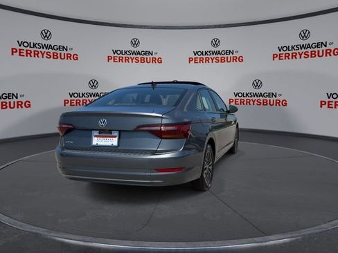 Used 2019 Volkswagen Jetta SEL w/ Cold Weather Package FWD image 7